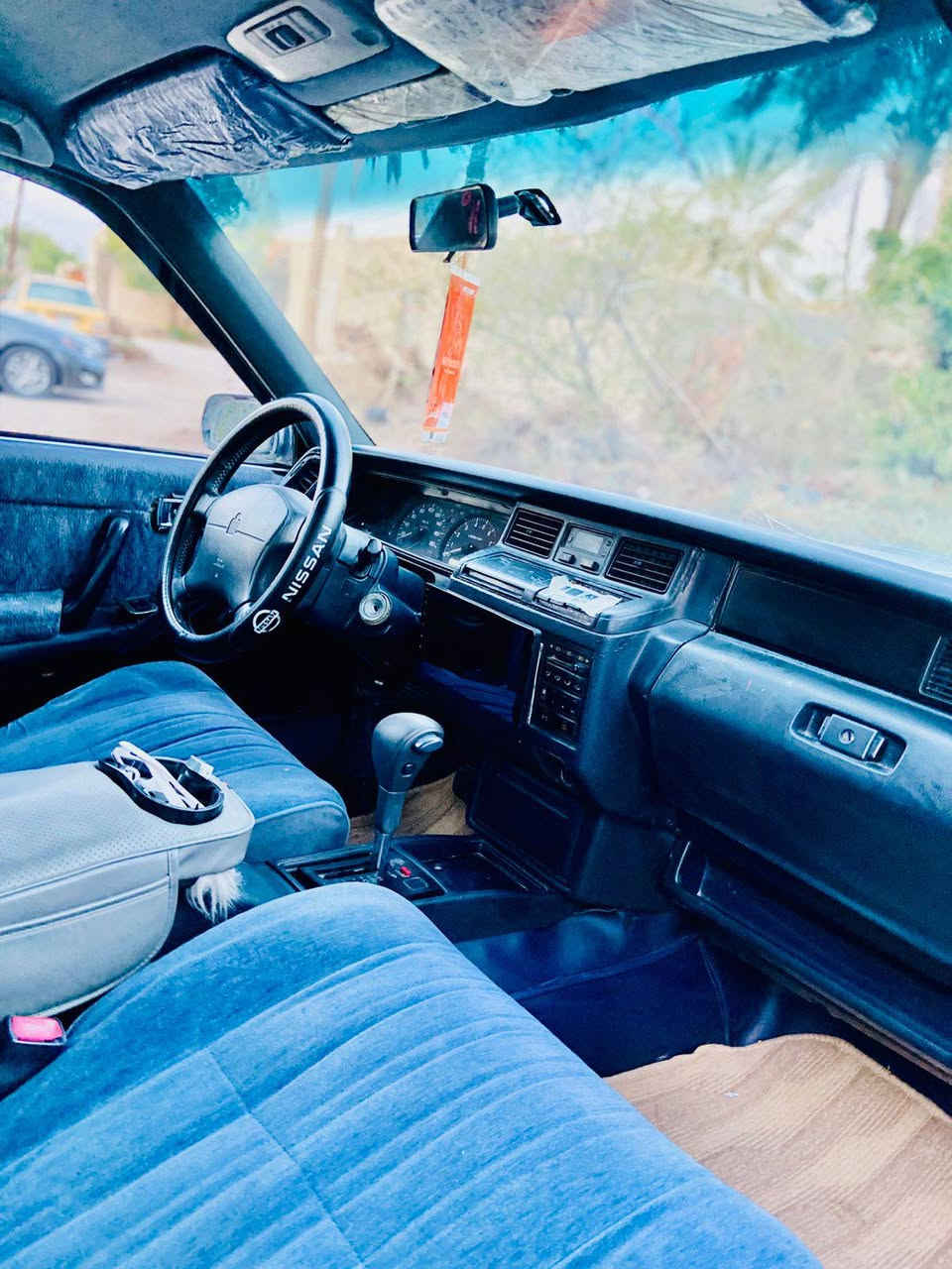 أرنب ادوات بدون كص ولا ظربه سياره مصبوغه عام جماليه سياره جاهزه مكينه كير حداده تاير باتري جاهزه مكان ناصريه *********** السعر ٤٥ السعر غالي أعبر المنشور اخوي لأن كلشي موجود بسوك
