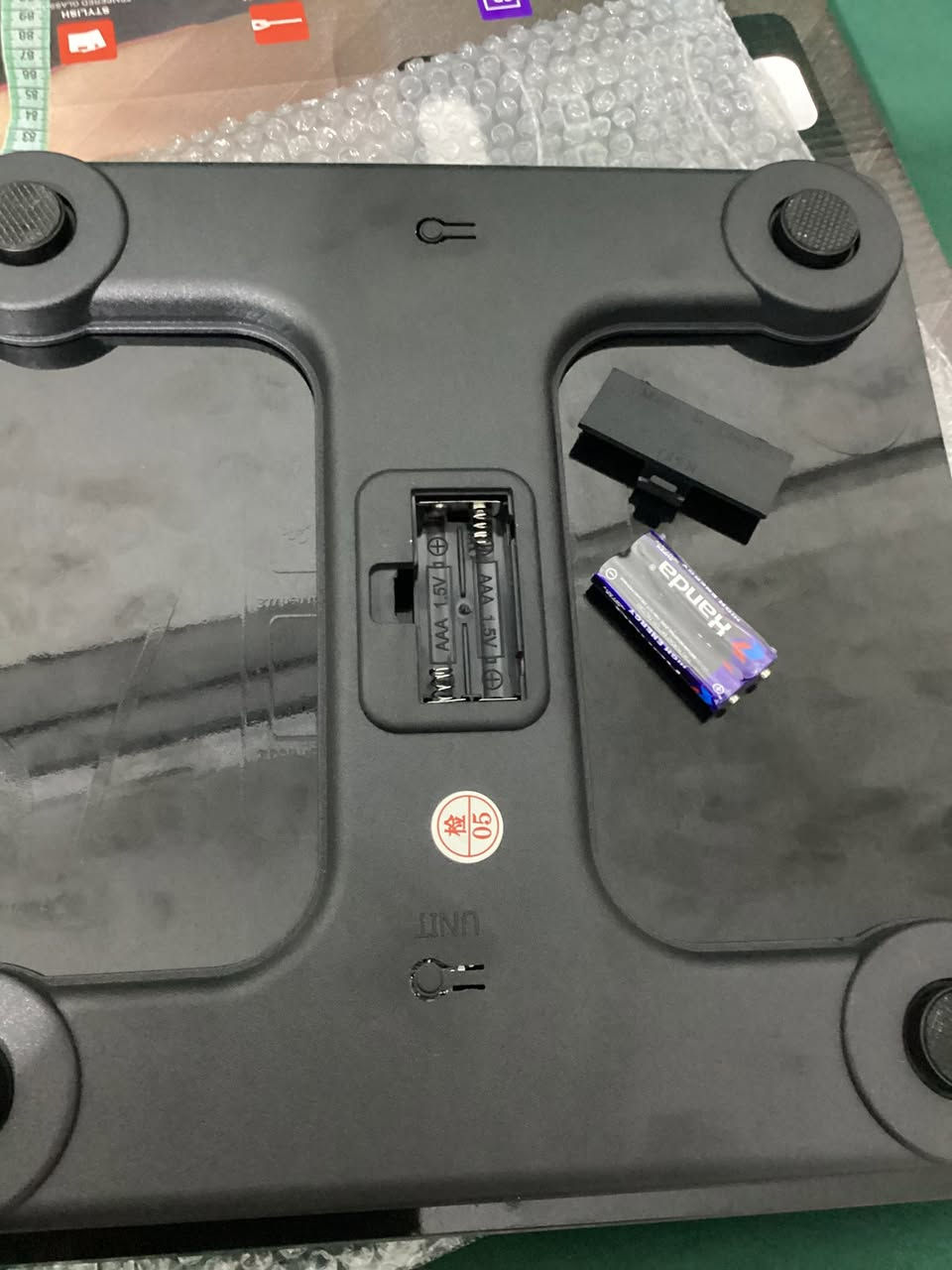 ميزان الكتروني يفيد اهل العظلات يحسب كمية الدهون بالجسم والعضلات والسوائل يتحمل لحد وزن 180 كيلوغرام  يشتغل بالباتريات و باترياتهه وياه سعرة 25 للاستفسار ادخلولي خاص


**إذا كنت صاحب هذا الإعلان وتريد حذفه لأي سبب، رجاءا أرسل رسالة إلى الدعم الفني**