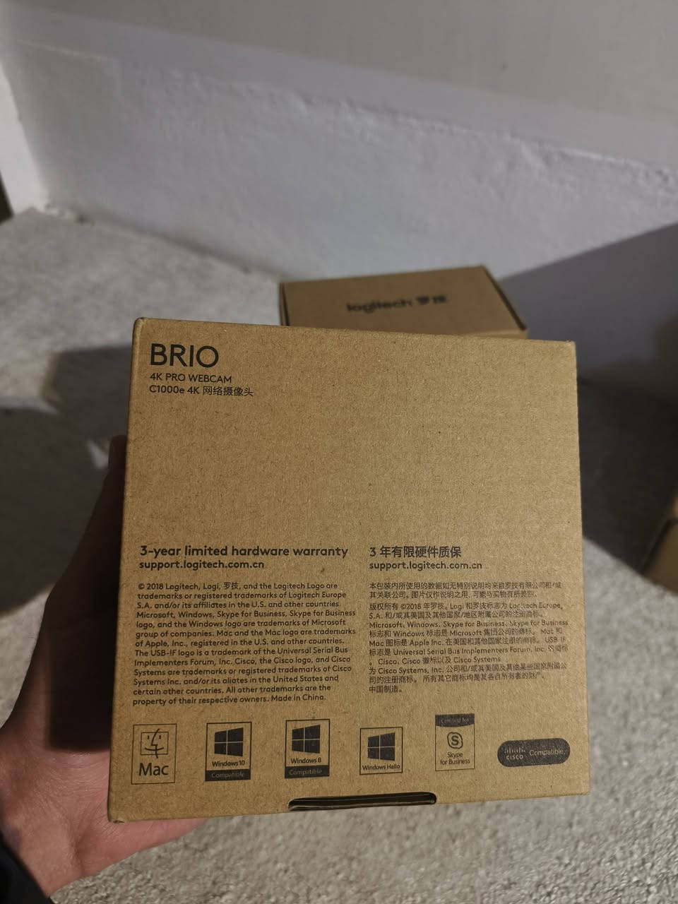 Logitech BRIO 4K PRO WebCam
• Model: Logitech Brio – 4K pro Ultra HD Webcam (Black)
• Sensor: Logitech 4K sensor 
• Resolution:
 – 4K @30fps
 – 1080p @60fps
 – 720p @60fps
• Field of View: Adjustable – 65°, 78°, 90°

ويبكام من الاقوى في السوق 

((متوفر كميه سعر القطعه ١٣٥ الف )) 

للعلم سعرها في السوق ٢١٠ الاف


**إذا كنت صاحب هذا الإعلان وتريد حذفه لأي سبب، رجاءا أرسل رسالة إلى الدعم الفني**