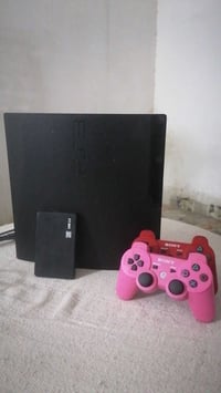 بلاي ستيشن ٣ • هارد ٥٠٠ جيجا • يدتين