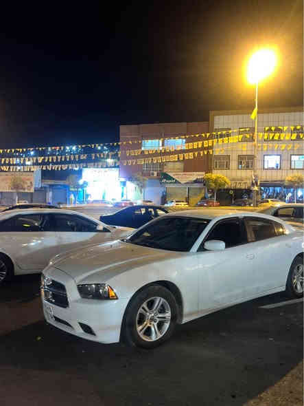 جارجر 2013 گير محرك تبريد بشرط 
قطعه و نيف صبخ بي داخلي بي ارباك 
تحويل وكاله بشرط 4 مليون غرامه يي سه ر دي سعري هين خار 
4 تايره جديد مواصفات عادي  
سعر 155$ 
*********** زاخو
