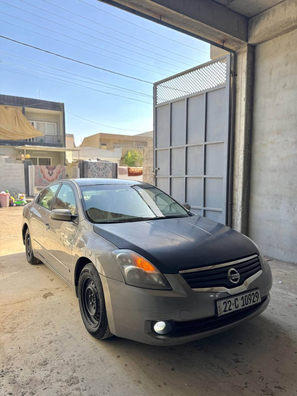 نيسان التيما 
موديل 2008 خليجي 
سعر 72$ ورقه 
سياره وارد خليجي 
بيها سبغ ٣ قطعة بجم كبس 
داخل سندوق بيها ضربه 
رقم اربيل جديد باسمي 
نفس اليوم تحويل 
٤ تايرات جدد 
صدر كير مكينه كفاله 
تبريد تدفيه شغال
كير توماتيك دبل كير 
حجم مكينه ٢٥٠٠ مرغوب ٤ سلندر 
شغل و اطلع
مكان سياره اربيل 
***********
*********** أربيل, العراق
