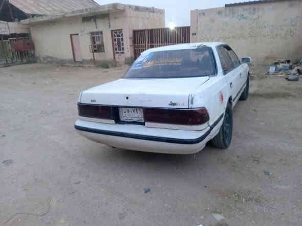 السلام عليكم / مارك 1991 مكينه جديده ونجي ناعم الكير ما يرجع للبك مكفوله من سرقه وعشائر او طلب السعر 15 ورقه امراوس او بيع حسب القناعه مكان السياره الدوانيه قضاه الشامي رقم الموبايل ***********‬‏
