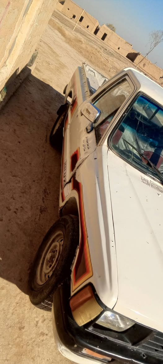 السلام عليكم بيكم 88 البيع رقم صلاح الدين اصفر صبق عام محرك ثري واي 5كير السعر 25$ الا ستفسار ع الرقم *********** مكان كركوك ناحية الرشاد هلا بيكم
