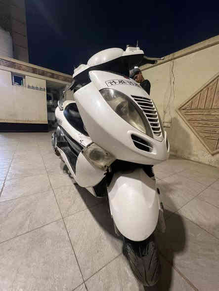 السلام عليكم
دراجة كوماكي للبيع و هاي صورها كدامكم 
محرك كفالة 
السعر 875 و بي مجال المفاوضة 
للتواصل على الصفحة و على الرقم ***********
المكان حله شارع 60
