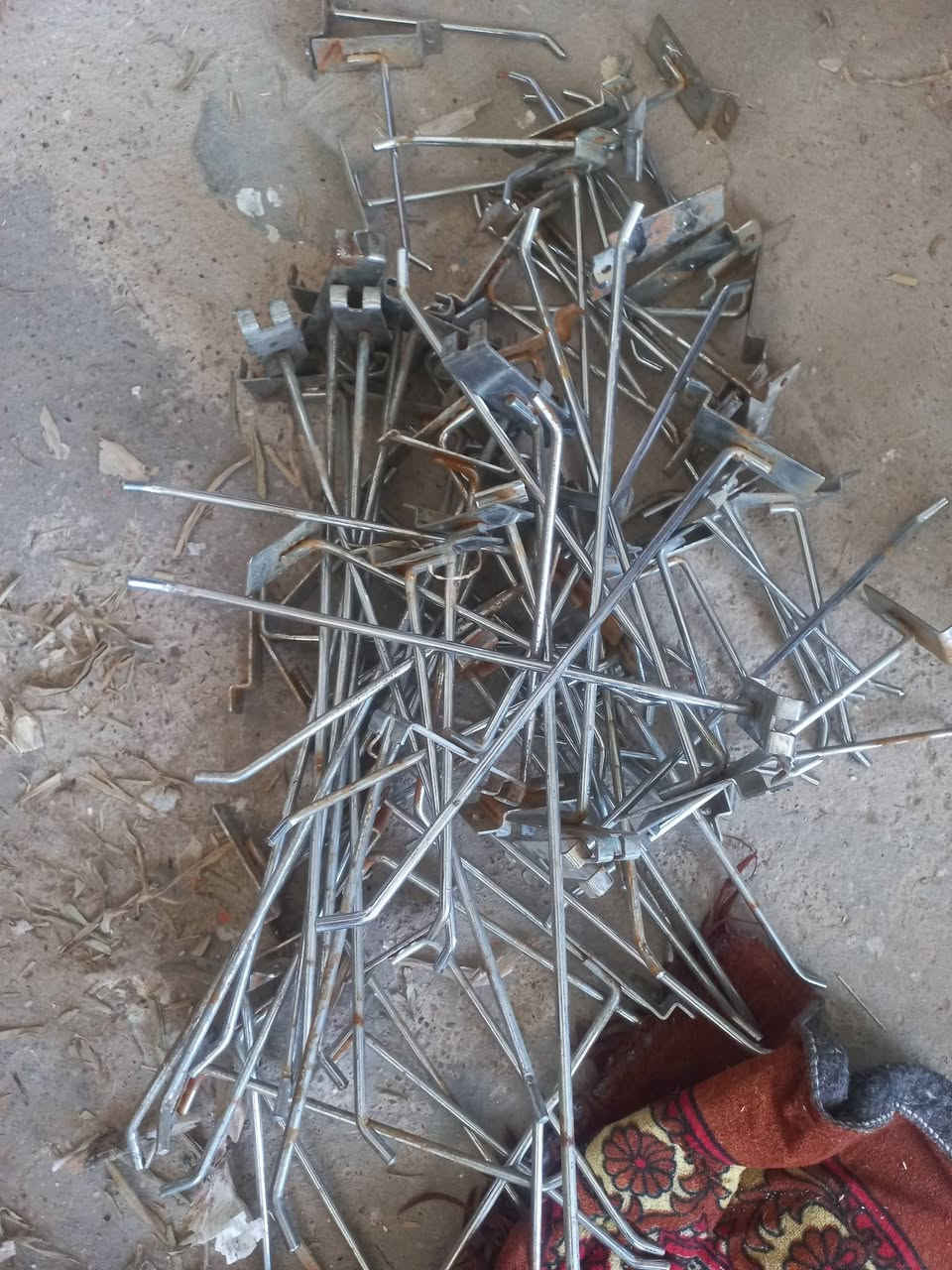 للبيع تواصل خاص
الصحن عدد ٢ 
المروحة شغالة 
الهوكات عندي اكثر من هذي الكمية 
والمبردة حجمها صغير يمكن ١ ونص 
كلهن للبيع


**إذا كنت صاحب هذا الإعلان وتريد حذفه لأي سبب، رجاءا أرسل رسالة إلى الدعم الفني**