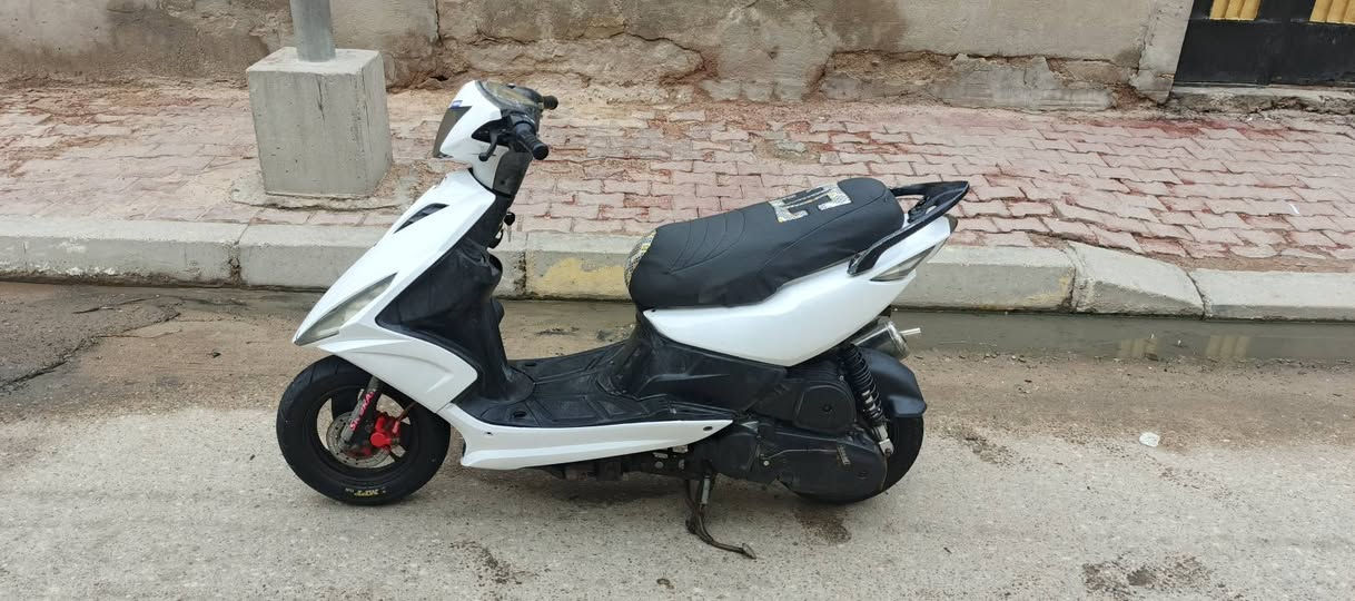 سلام عليكم درجه ماكس مضلع للبيع كابريته مفتوحه شلعه ومعدل خير من الله كهربائيات كلهه  شغاله سلف هندر اشاير اصطاب سكن كشن  مدشم رياضي اكزوز رياضي ابو طكه قفال سكان قفال صندوك  السعر 600وبيهه مجال العنوان حيانيه  ***********
