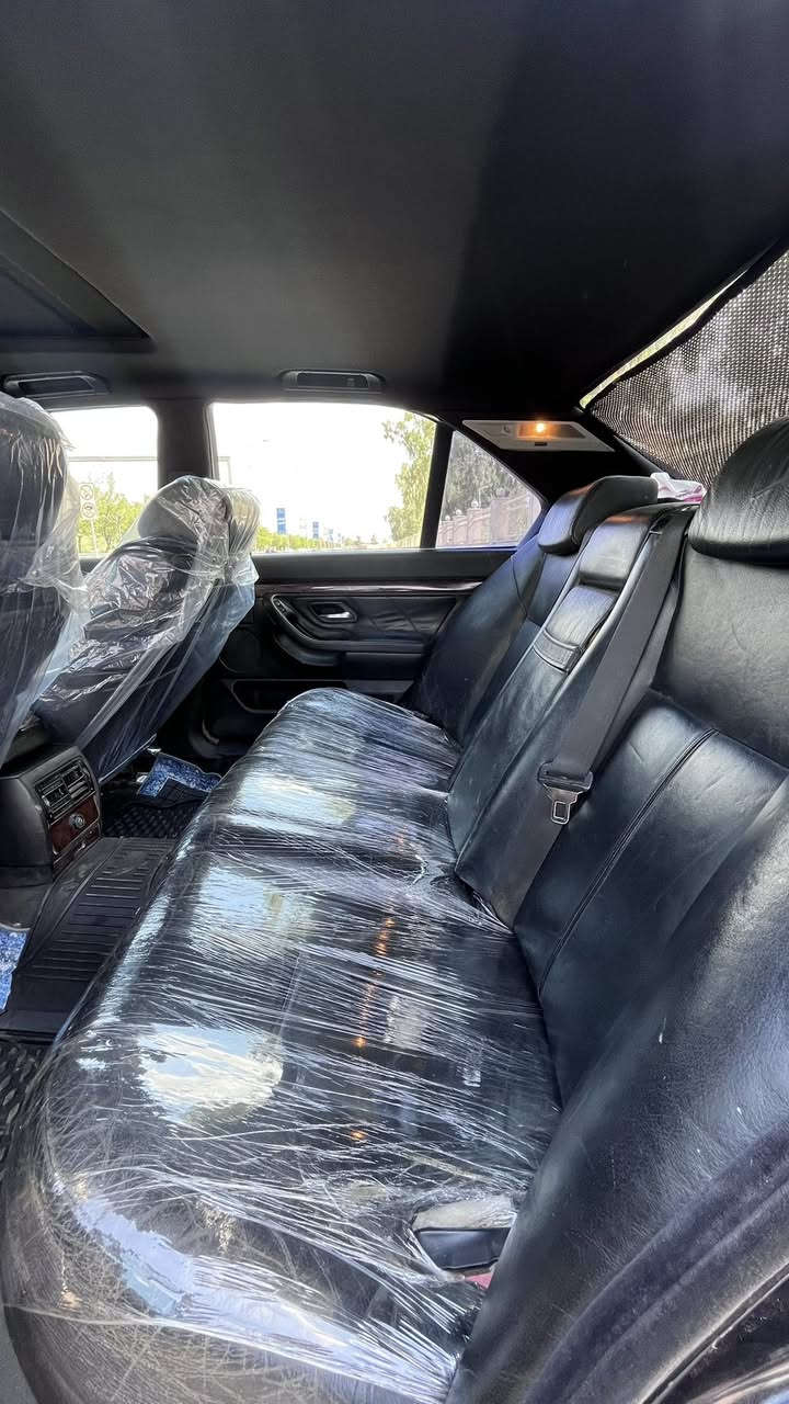 السلام عليكم
BMW حجم740 اصل 8
موديل1995 فول توماتيك فتحه بل سقف
صبغها جديد بدون ضربه بدون اخياس شرط
طخم امامي خلفي جديد
تبريد تدفئه شغال 
منضومة بانزين جديده 
هزه رقم قبل اسبوع 
رقم نينوى اني صاحبها
العنوان موصل حى السكر
***********
***********
السعر 80 بيها مجال 
السياره جاهزه بل كامل شرط
