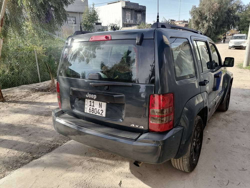 جيب ليبرتي ٢٠٠٨ رقم بغداد باسمي هزه جديده رقم انكليزي تخم تاير جديد صدر جديد هزه جديده باتري جديد مصبوغه جماليه دواخل جديد شاشه كامره منضومت زنون شمسي الاصلي سياره جاهزه من كلشي سعرها ٩٥ وبيها مجال عنوان ديالى خانقين *********** خناقين, ديالى
