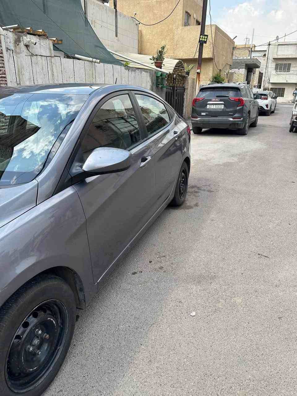 اكسنت 2016 امريكي
ماشية 100 محرك 1600 
تبريد ثلج منضومه جديده 
تخم تايرات جديد 
كير محرك تبريد دواخل مكفولة سيارة نضيفه 
عنواني بغداد / الطوبجي  ***********
