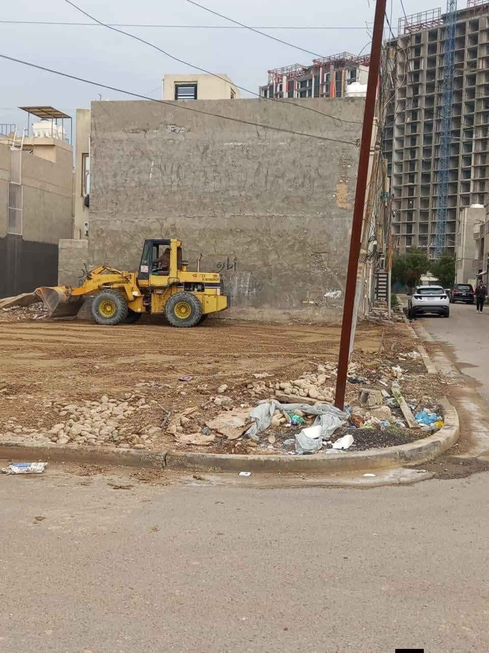 هدم الدور  تفليش البيوت *********** تفليش هدم البنايات المرتفعة ورفع الانقاض وحفر الجفره وقطع البيوت المشتركه  وتجهيز كافة المواد في بغداد عامه في خدمتكم انسب الاسعار في بغداد

