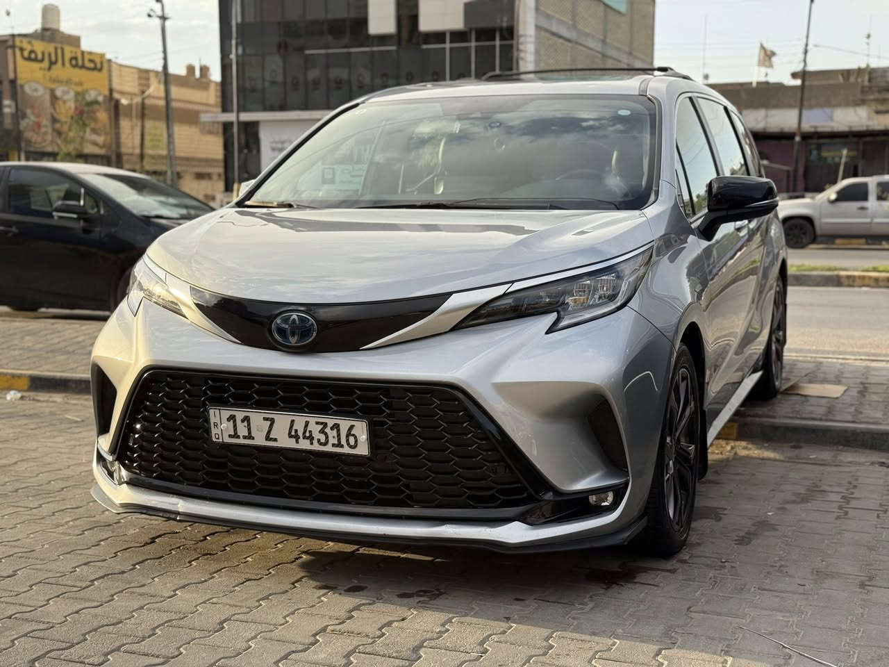 ياالله
السلام عليكم تيوتا سينا 2023  xse شبيه بلاتينيوم  هايبرد وارد امريكي

                  حجم المكينه :2500  هايبرد

        المسافه المقطوعه :   28 الف 

الضرر   : باب سلايت مبدل ومصبوغ  
          

                           الايرباك : برده فقط

موصفاتها

1.فتحه 

2. شاشه 

3. فتحه 

4.كشنات جلد 

5.بصمه 

6. بصمة ابواب

7.كشنات كهرباء 

8. هيترات بالكشنات

9. بيبان كهرباء 

10. رادارات 360

11. كشافات

12. لايتات لد 

13. بكلايت لد 

14. ثلاث قطع تبريد

15. هند بريك بصمه

16.كشنات خلفيه vip

17.شاشه وسطيه

18.حساسات خلفي امامي

19.شحن وايرليس

20. تبريد بالكشنات

21.كامره خلفيه

22.اشاير بالمري

23.مري الجانبيه تصير تعتيم 

24. مري شفط

فول مواصفات 1/1 جاهزه مرقم بغداد 
( بسمي ) 👍🏻

تفاصيل اكثر هذا رقمي *********** تحياتي 

مكاني  النجف الاشرف
