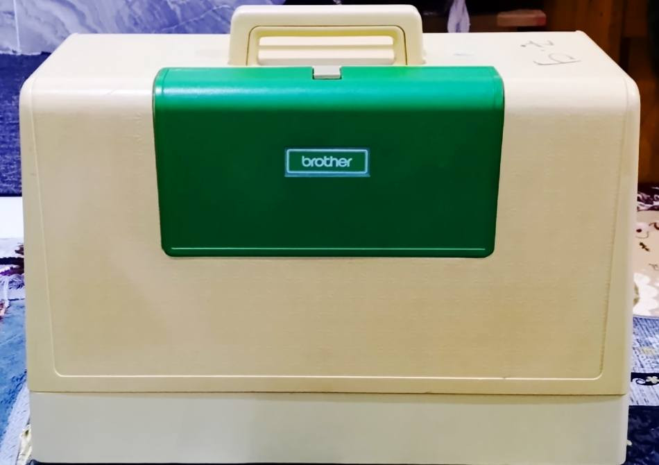 سلام عليكم
مكينه خياطه للبيع
جديد نضافه100٪
السعر ٢٥٠وبيهامجال جدآ بسيط
رقم الهاتف ***********
العنوان الجزيرة
