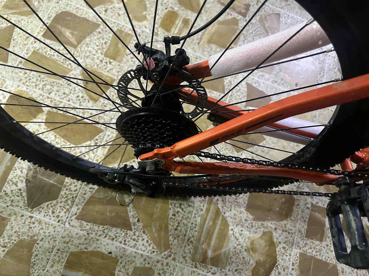 باسكل GTR نوعية BMX ✅
مواصفات ✅
دبلات نزول الأخير✅
كير ورا 7✅
كير كدام 3✅
صطاب امامي قويي✅
الخلفي مكطوع سويته 1000 دينار ✅
بريكات تسكات خلفي✅
وبريك تسكت امامي ✅
طفاره ✅
كشن احترافي ✅
سعر 100 وبي مجال ✅
مكاني موصل لايسر بيسان ✅


**إذا كنت صاحب هذا الإعلان وتريد حذفه لأي سبب، رجاءا أرسل رسالة إلى الدعم الفني**