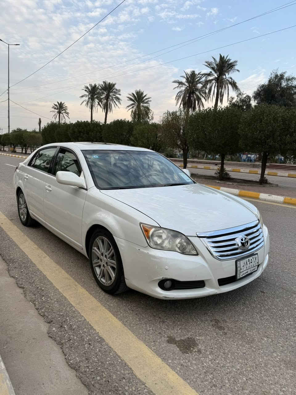 السلام عليكم 
افلون 2008 امريكي صفحه صبغ بدون تكم فول موصفات سياره جديده وجاهزه تبريد حداديه تخم تاير كير مكينه كفاله رقم بصره تحويل ثاني يوم مشروع وطني السعر 120$ وبيه مجال مكان السياره ميسان حي المعلمين القديم للاستفسار ع الرقم 
*********** بيع فقط
