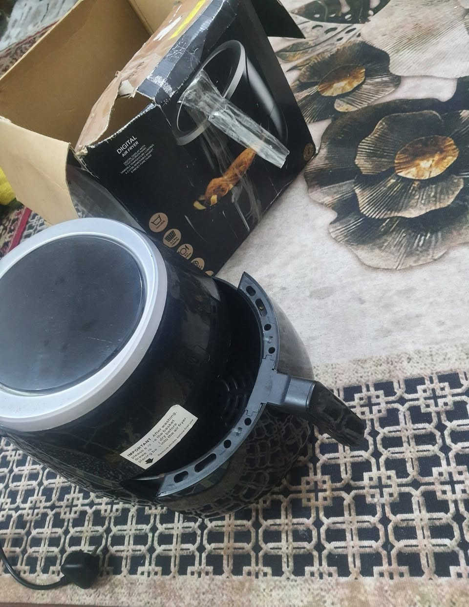 السلام عليكم أدوات منزلية للبيع أشتريناهن وما أستعملناهن


**إذا كنت صاحب هذا الإعلان وتريد حذفه لأي سبب، رجاءا أرسل رسالة إلى الدعم الفني**