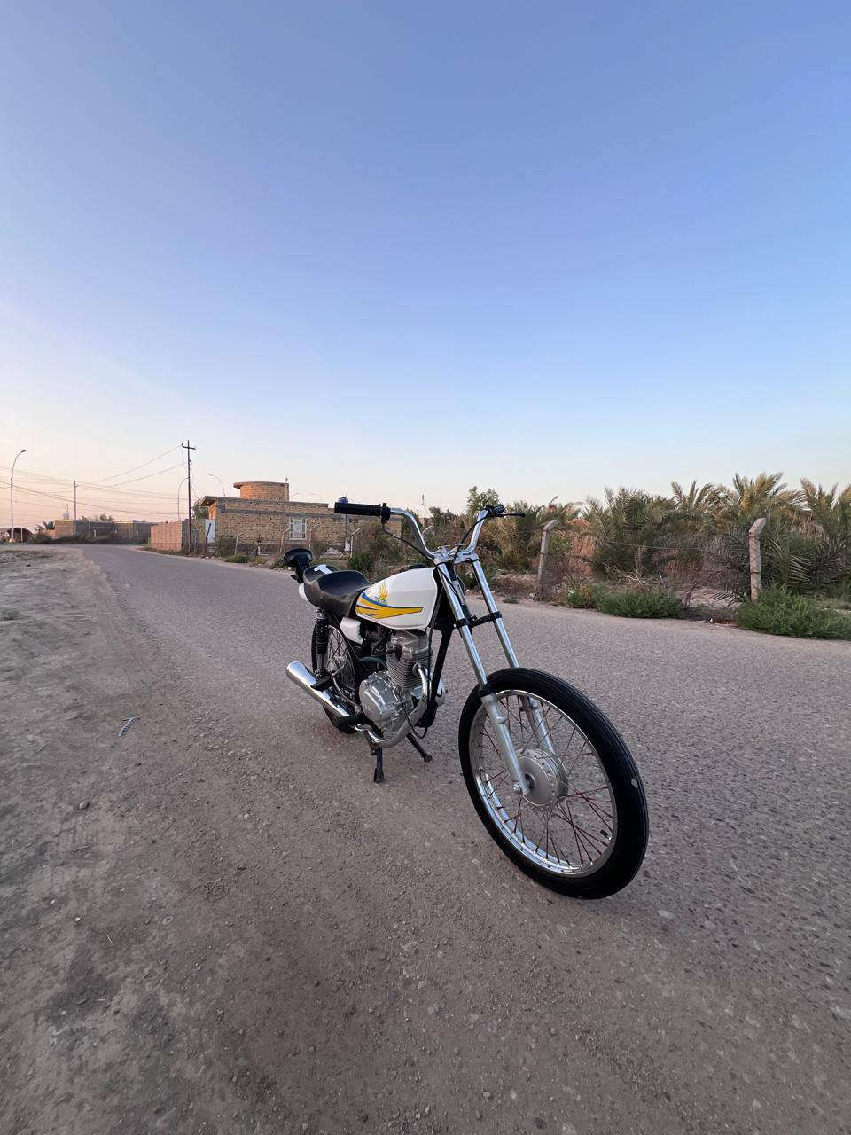 تم عادت نشر بسبب الوعود الكاذبة سلام عليكم نامه شلامجه مديل 2023 كلك مكفوله من العشائر  مكينه مفتوحه بستم ولفات فقط دراجه  
جديده ضفيره جديده كامله من كل نواقص  
مثل ما موضح بل صوره مكان سوق الشيوخ ناحيت الطار رقم الهاتف *********** 
السعر 450
