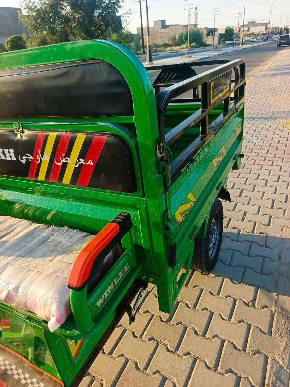 ستوته شحن الحجم الكبير  نظافه فول ست بطاريات صار شهرين من شادهن  كهربائيات كلها شقاله العنوان ابو غريب خان ظاري الحصوه منطقه الاولى مقابيل معمل غاز خان ظاري وهذا رقمي بي واتساب ***********  السعر مليون وربع بيها مجال حياكم الله
