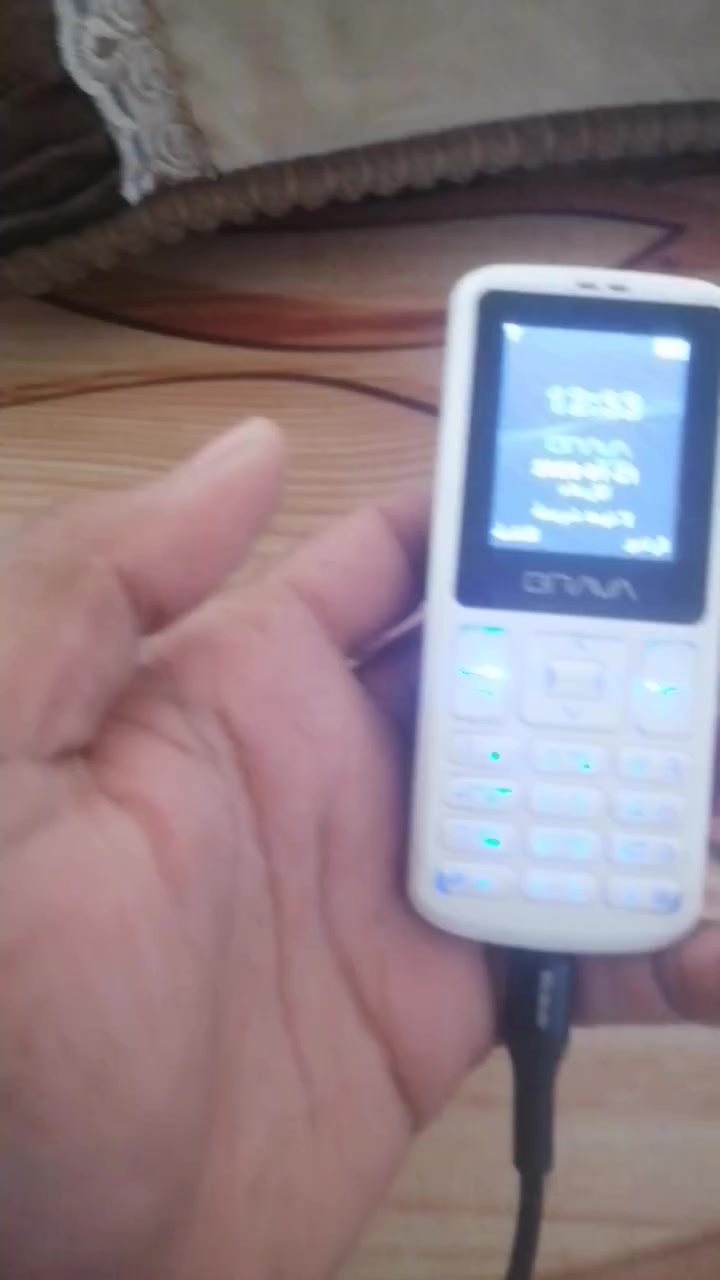 السلام عليكم موبايل للبيع شغال التفاصيل في الفيديو السعر 15 المكان نجف حي الانصار


**إذا كنت صاحب هذا الإعلان وتريد حذفه لأي سبب، رجاءا أرسل رسالة إلى الدعم الفني**