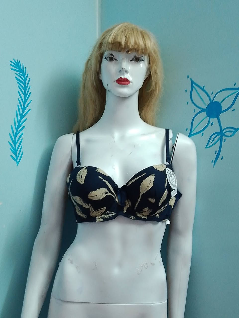 وفرت ايضا ستيانات دبل سفنج اصلي
بهاي الالوان ومتوفر جميع القياسات 
للحجز المراسله خاص
يوجد توصيل داخل مجمع بسمايه مجاني


**إذا كنت صاحب هذا الإعلان وتريد حذفه لأي سبب، رجاءا أرسل رسالة إلى الدعم الفني**