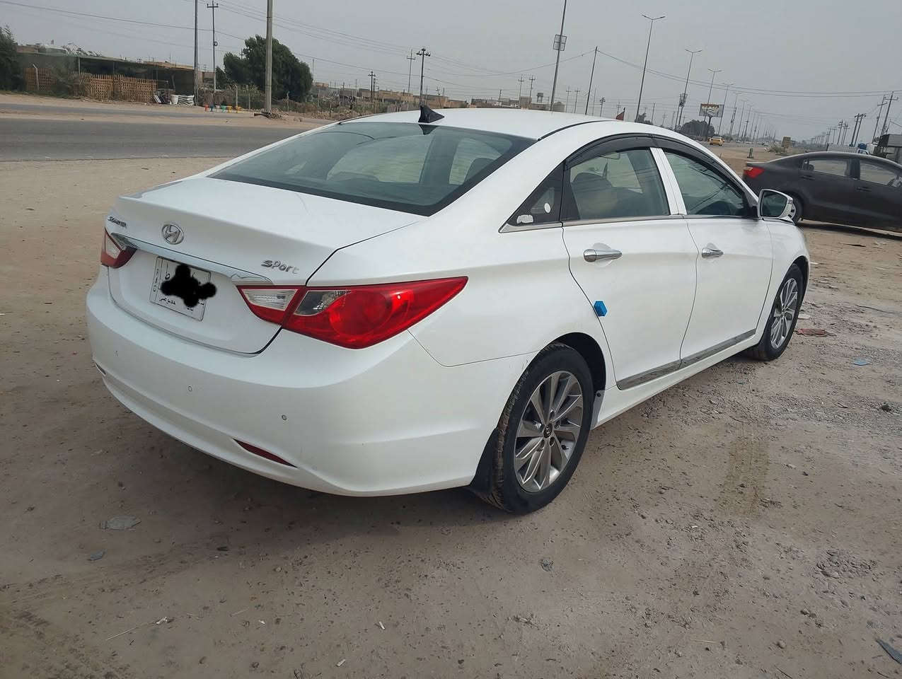 سلام عليكم سوناتا مديل 15 خليجي رقم بغداد مكينه 2400 دوش بيها صبغ صفحة السائق بدون دواخل حدايه جديده مكان السياره الديوانية السعر 110 وبيها مجال رقم الهاتف ***********
