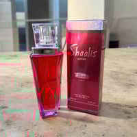 عطور عالمية • مجمع ملوكة • توصيل مجاني