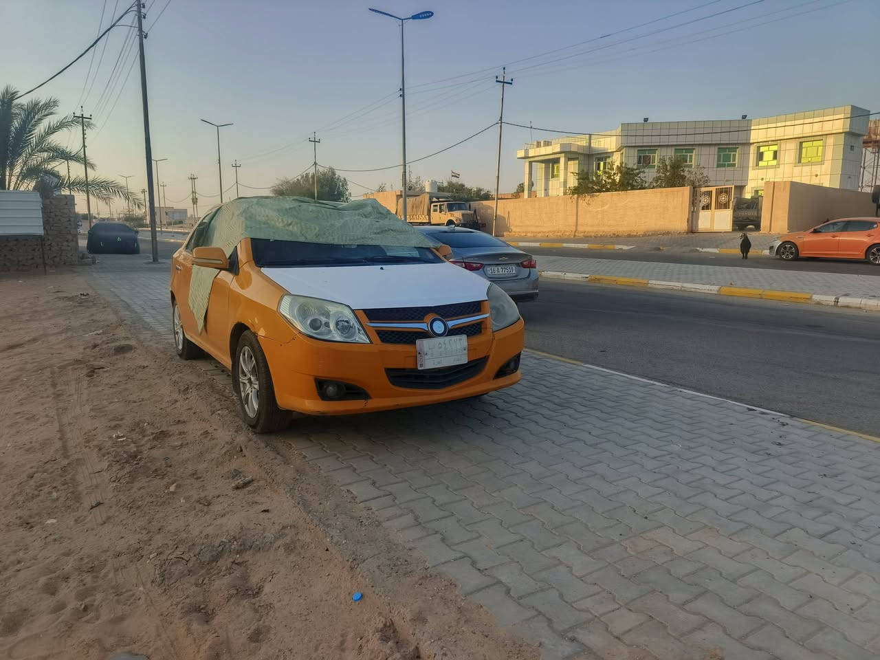 سلام عليكم جيلي مكي موديل 12مكفوله من الضرب رقم بغداد السعر٣١ وبيها مجال العنوان ديوانيه***********
