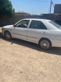 ٢٠١١ • ابيض • محور كورلا