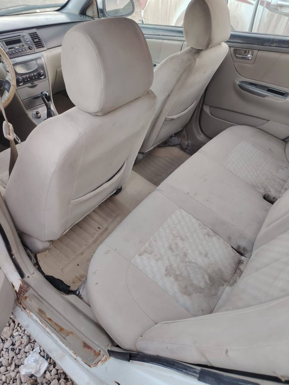 سيارة موبل ٢٠١٢ دولي باسمي
مكينة وكير على فحص بيها قطعه وحدة صبغ +هلالات مصبوغات السعر 45 قفل 
رقم 
***********
