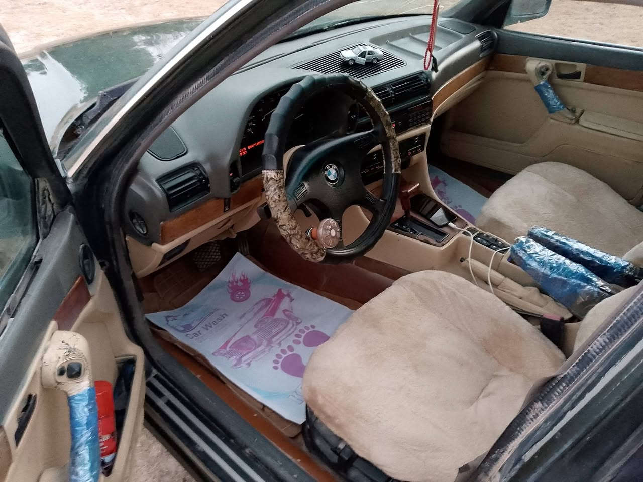 السلام عليكم *********** بي ام حجم ٧٣٥ اصل السعر ٣٣ رقم كربلاء مكينه مفتوح ٣٥٠٠ مكينه وكير جدد سياره جاهزه مكانه طريق كربلاء نجف
