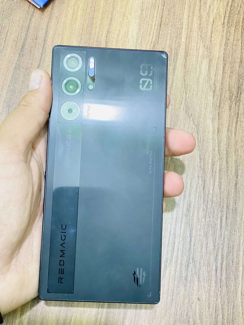 سلام عليكم
رد ماجك 10proوحش اللعاب ذاكره ٢٥٦رام+١٢

فقط بي فطر بسيط بالكلاس ممئثر ع لمس كل عيب مابي 

ببجي 165فريم يدعم دبل شريحه /سعره600قفل /مراوس هم يرهم ايفون فقط /هـ***********_اتصال
