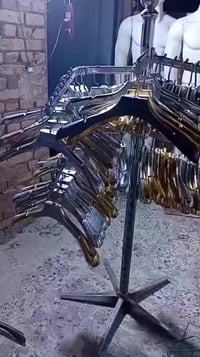 تعلاكات سعر القطعه 500دينار وموجود اكثر من 300قطعه الستفسار خاص او رقم...