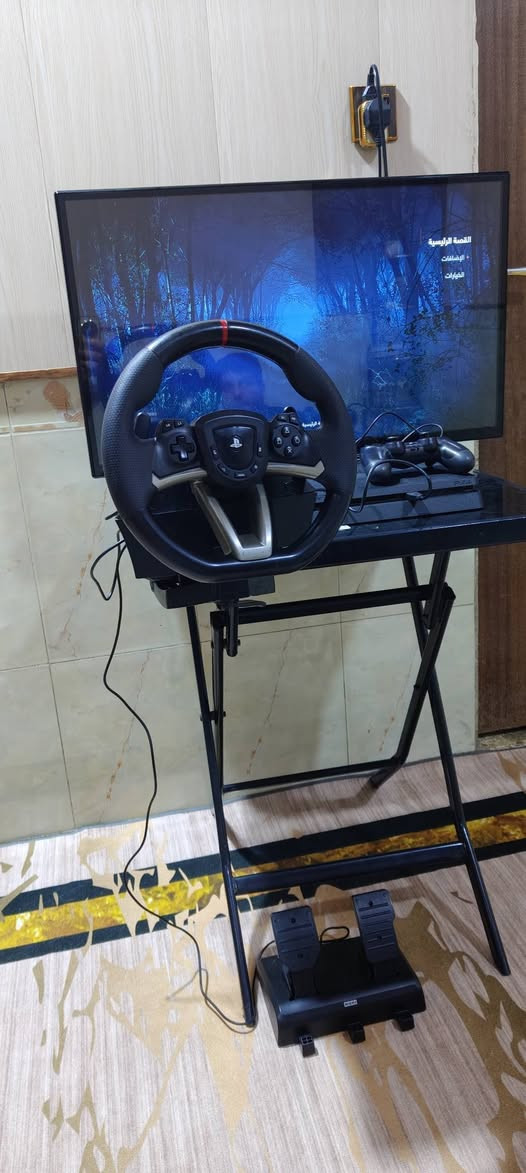 دركسون نوع HORI كلاسيكي يرهم على pc /ps4/ps5 شغال نضافه 90% فقط يحتاجله سبرنكه جهه وحده ترجعها بيدك ماترجع بحدهاء للتواصل *********** واتساب فقط

