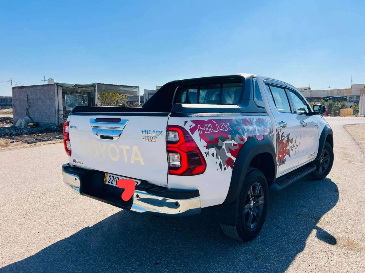 هايلوكس فورويل 2022  سته سرندر كير واتماتيك سيارة جديدة كارتون مكفوله كفالة عامه مواصفات فول بصمه تبريد كشنات تبريد خلفي بنيد جكات رقمه ربيل دولي سنويه مجدده لل 28 سعره 330 وبيه مجال
*********** 
***********
