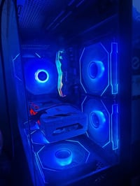 RX 7800XT • رايزن ٥ ٩٦٠٠X • ٣٢GB DDR5 ٦٠٠٠