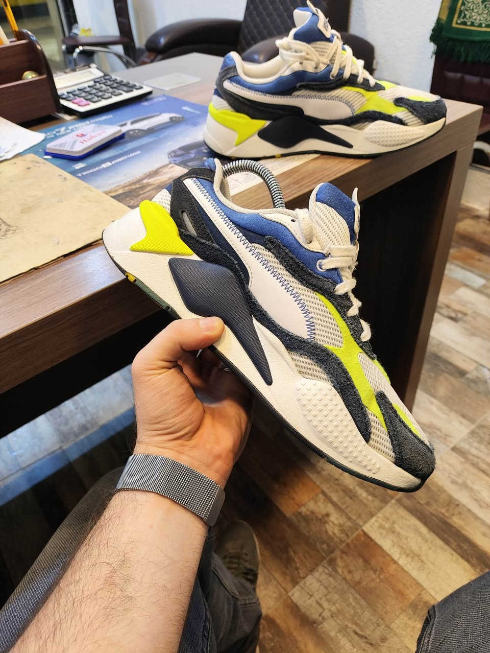 Puma RS-X
Running system 
باله اوريجنال
نظافة %99
قياس 42
27cm
يتوفر توصيل 6 الاف لجميع محافظات العراق 🚙


**إذا كنت صاحب هذا الإعلان وتريد حذفه لأي سبب، رجاءا أرسل رسالة إلى الدعم الفني**
