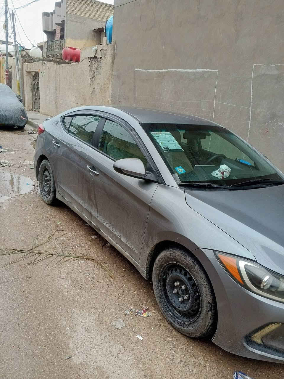 لنتره 2018 حادث بس بنيد وسونار موجود السعر 120ورقه
***********
