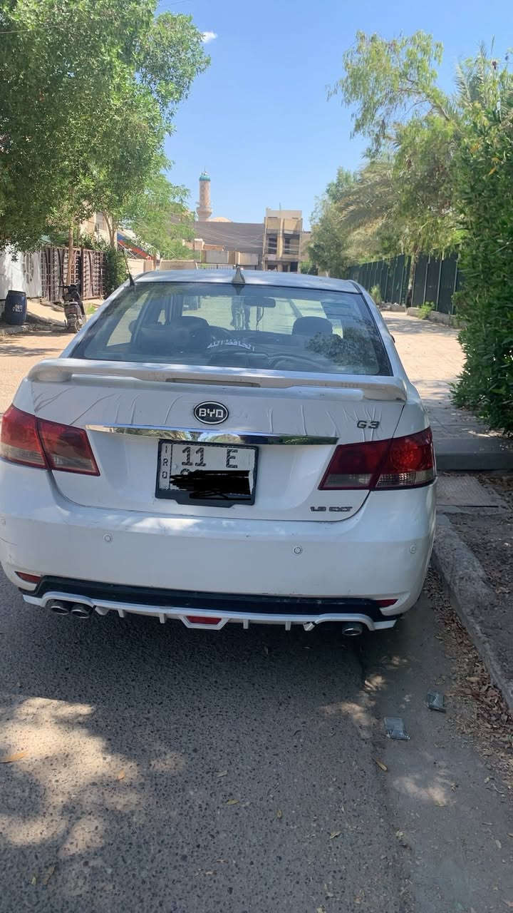 السلام عليكم BYD. G3    2013. باسمي شخصيا
محرك كير محور. ( كورلا بيكاجو الحديث 1800)  

رقم بغداد  الجديد  

كهربائيات كلها شغاله بدون اي جطل  شتريد بيها يشتغل  وسياره جاهزه //////اقرء تفاصيل 

فول موصفات معروفه 
بصمه  -سلايت طكتين -تشغيل عن بعد - شاشه تاب -حساسات خلفيه مع الكامره -جام كهرباء 4يصعد وينزل.  

تبريد ثلج. 
صدر امامي خلفي  
تايرات جدد
باتري جديد
ويل كب 

كير ومحرك خير من الله   
للامانه سياره جاهزه  وحتى  أكون واضح وياك سياره من اخذتها بيها طبه من تأخذ نمره ثانيه وفقط بالبج   وديتها لطالبيه  وصعدتها على جهاز كالو كل لمحور بلبج  هيج ورحت لأكثر من شخص نفس لكلام حتى أكون صادق وياك.  
لمحرك خير من الله وتبريد ثلج سياره مانقصها شي  

اقرء تفاصيل  واني حاضر لي تعجبه  يتفضل  
سونار مرفق وياها وشوفه وذا تريد صعدها سونار يمك هم خادم   

السعر /55 

*********** مكان بغداد
