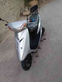 دراجه عصفوريه سرعه 60 تشتغل سلف وهندر مكينه نضيفه كهربائياتهه كلهه شغا...