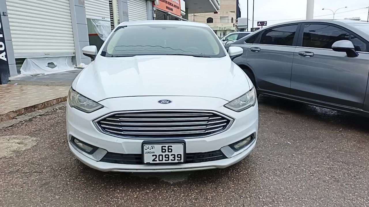 فورد فيوجن
موديل 2018

فحص كامل 7جيد 

مواصفات :
* كراسي جلد
 • تحكم عن بعد
* تشغيل بصمة 
* كاميرا خلفية 
* تحكم طارة
* حساس مطر
* حساسات خلفي 
* شاشه اصليه
° نظام Eco لتوفير الوقود
* هاند بريك كهرباء
° وسائد هوائيه بلمقعد
* مثبت سرعة 
 • اناره ترحيبيه
  • نظام صوتي sony
* غمازات عالمري 
* اضوية زينون اصلي
° ايرباج عدد 8 
° نظام الملاحة gbs
* اجهزة سلامه عامه SRS + ABS
* مرآة وسطية ذات خاصية تعتيمية
 • مانع انزلاق
 • كود أبواب لفتح السيارة في حالة فقدان المفتاح
 • سبويلر خلفي 
 • كشافات led
جنط الشركه 18 
* نظام اوامر صوتي
* اغلاق شبابيك عن طريق مفتاح
* مقود متحرك 
للبيع نقدآ أو بالتقسيط 
بدفعة أولى 1650 والباقي اقساط شهريه 

للستفسار 
0796041595   أبو رعد 
0795507222


**إذا كنت صاحب هذا الإعلان وتريد حذفه لأي سبب، رجاءا أرسل رسالة إلى الدعم الفني**