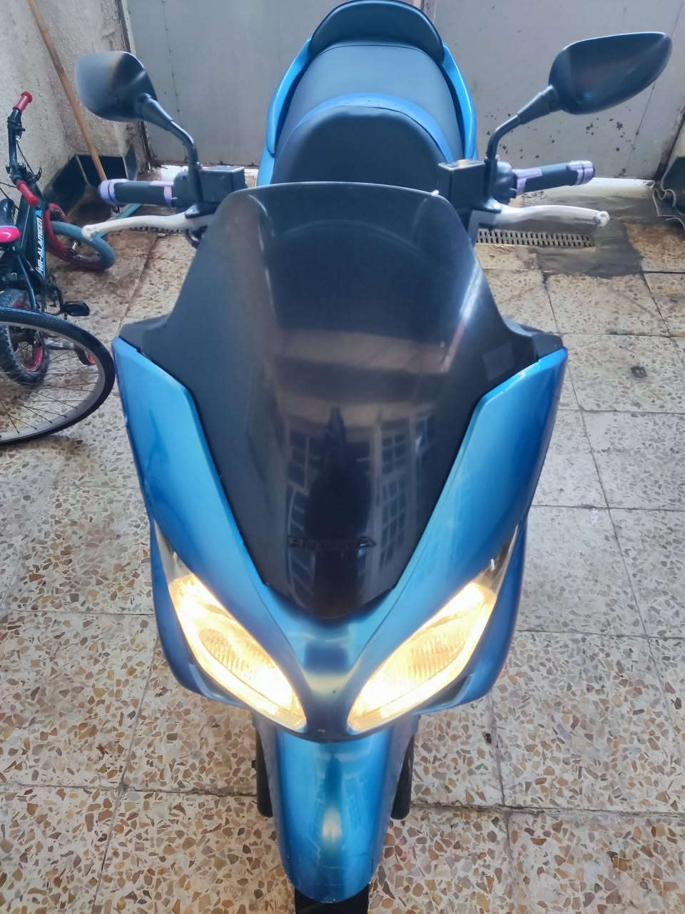 سلام عليكم فورزه 09 كامله من كلشي مقفوله مكاني بغداد سعرهه 1150شراي اتصل ***********
