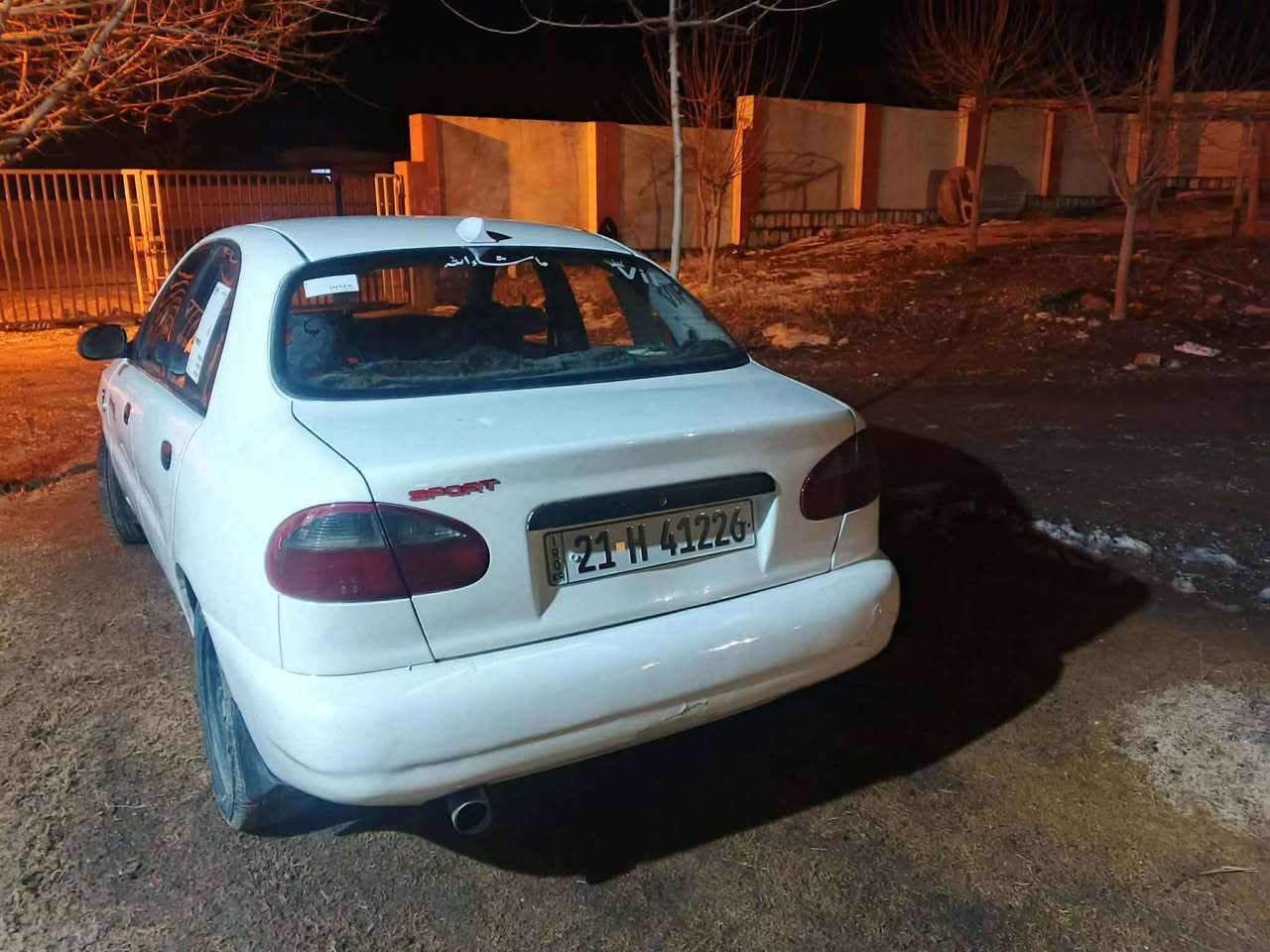 داویەی لانۆس مۆدێل 2000 تحویل غەرامە بەشەرت هەموو کارەبای ئیشەکات ٤ تایەی تازەی لەسەرە گێڕ مەکینە بەشەرت نرخی ٣٥و کەمێ معامەلە 
شوێن چەمچەماڵ ڕەقەم
***********
*********** شمشمل, السليمانية
