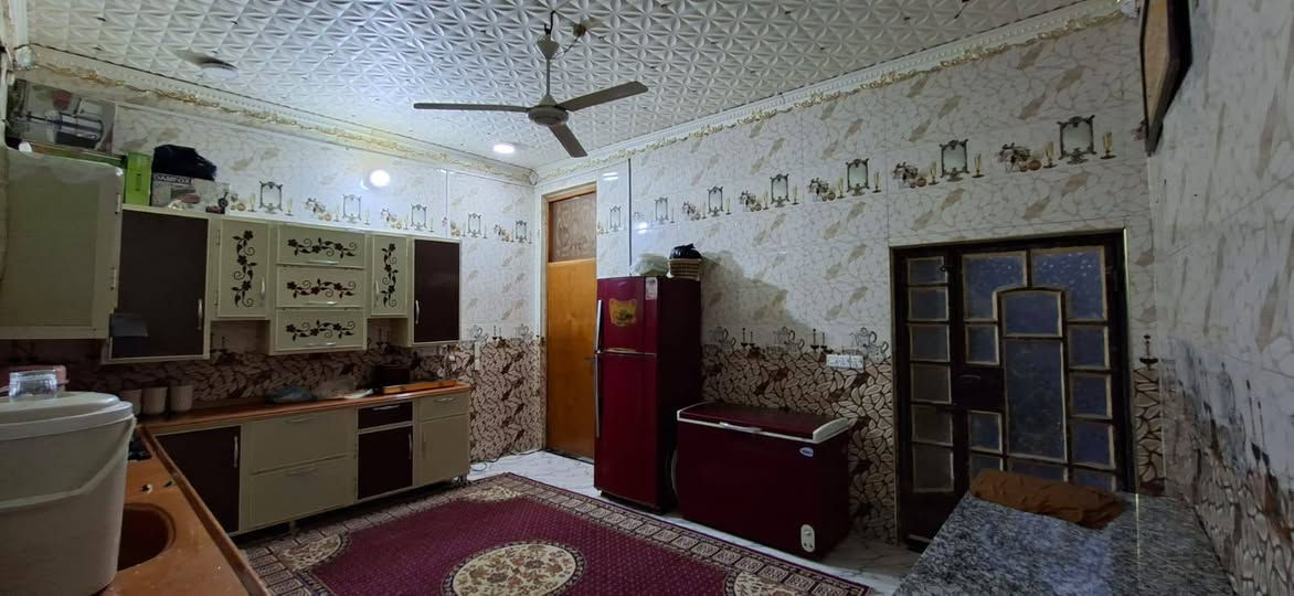 السلام عليكم
دار سكن للبيع ٢٠٠ متر
الاكاديمية حي الشرطة
طابق واحد
غرفة مع استقبال مع صحيات خارجيه وداخليه مع مطبخ
التواصل مع صاحب الدار ***********
