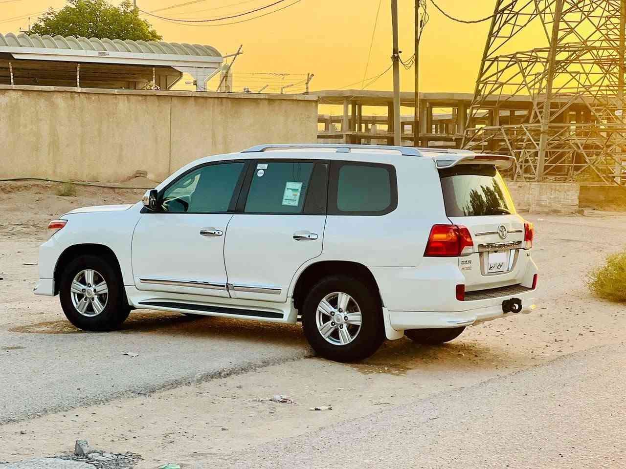 السعر  188  الاتصال ***********
لاندكروز موديل 2008 رقم اربيل مميز تريد وكاله تريد تحويل حاضر بئي وقت

فول مواصفات 1ع1 محرك 6سلند

ملاحظه بيه رشات صبغ ابيع عام مكفوله من الكلبه ولا متجايه وشواصي بدون داخل شرط السونار تفحص وين ميعجبك 

مكينه وكير وحداديه جدد تخم تاير كهربائيات كله شغاله تبريد ثلج سياره مال جناي وترايه كلش حلو برغي ماعايزه

مكانه #نجف

