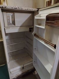 ثلاجة عشتار للبيع 07507878009