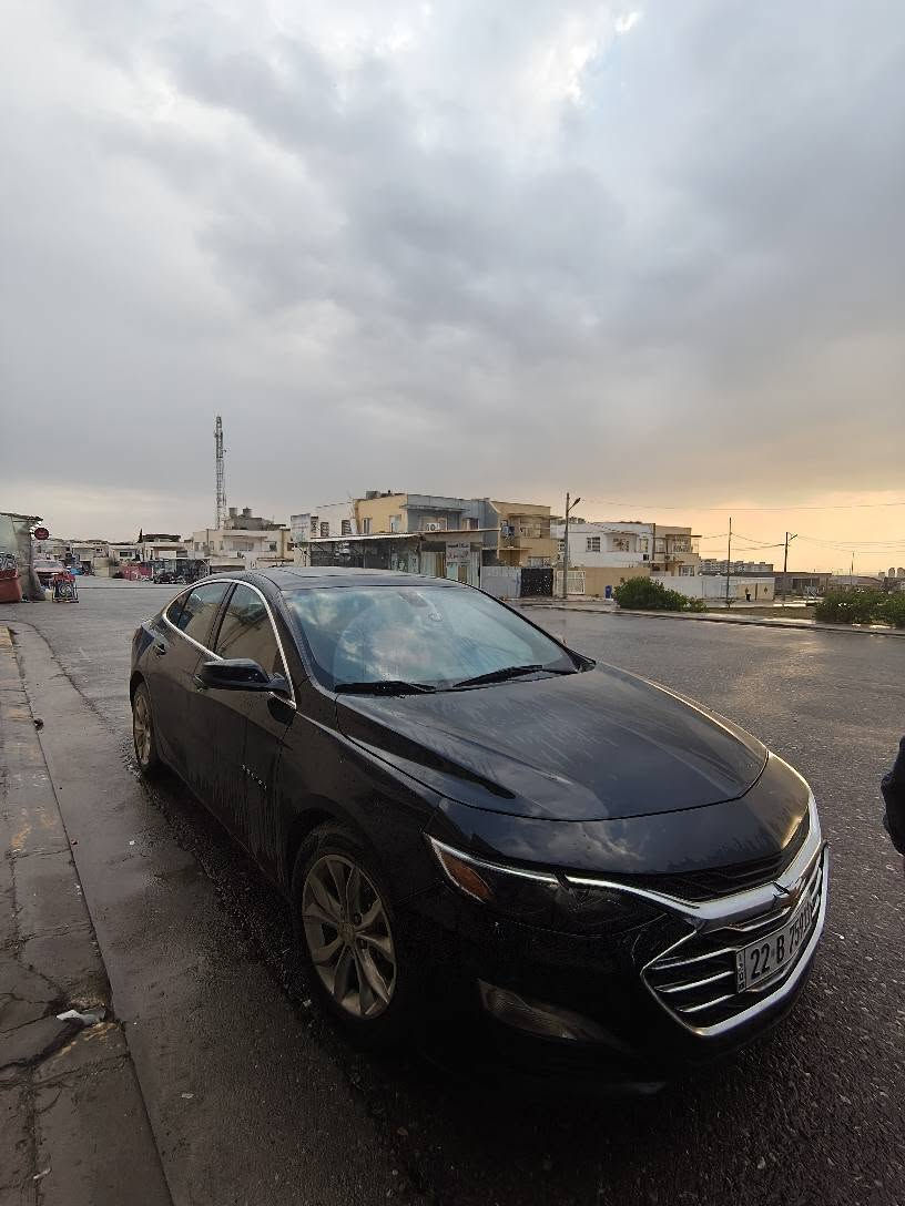 السلام عليكم ورحمة الله ماليبو 2021 
لون اسود 🖤
رقم أربيل 
فول مواصفات♟️
فتحة سقف تحكمات ستيرن 
  كير ومحرك مكفول 🎴
السيارة حادثها بنيد وجاملغ فقط كما موضح بالصورة 
تحويل بشرط 
مكاني أربيل كسنزان 
السعر  120$ أربيل, العراق


**إذا كنت صاحب هذا الإعلان وتريد حذفه لأي سبب، رجاءا أرسل رسالة إلى الدعم الفني**