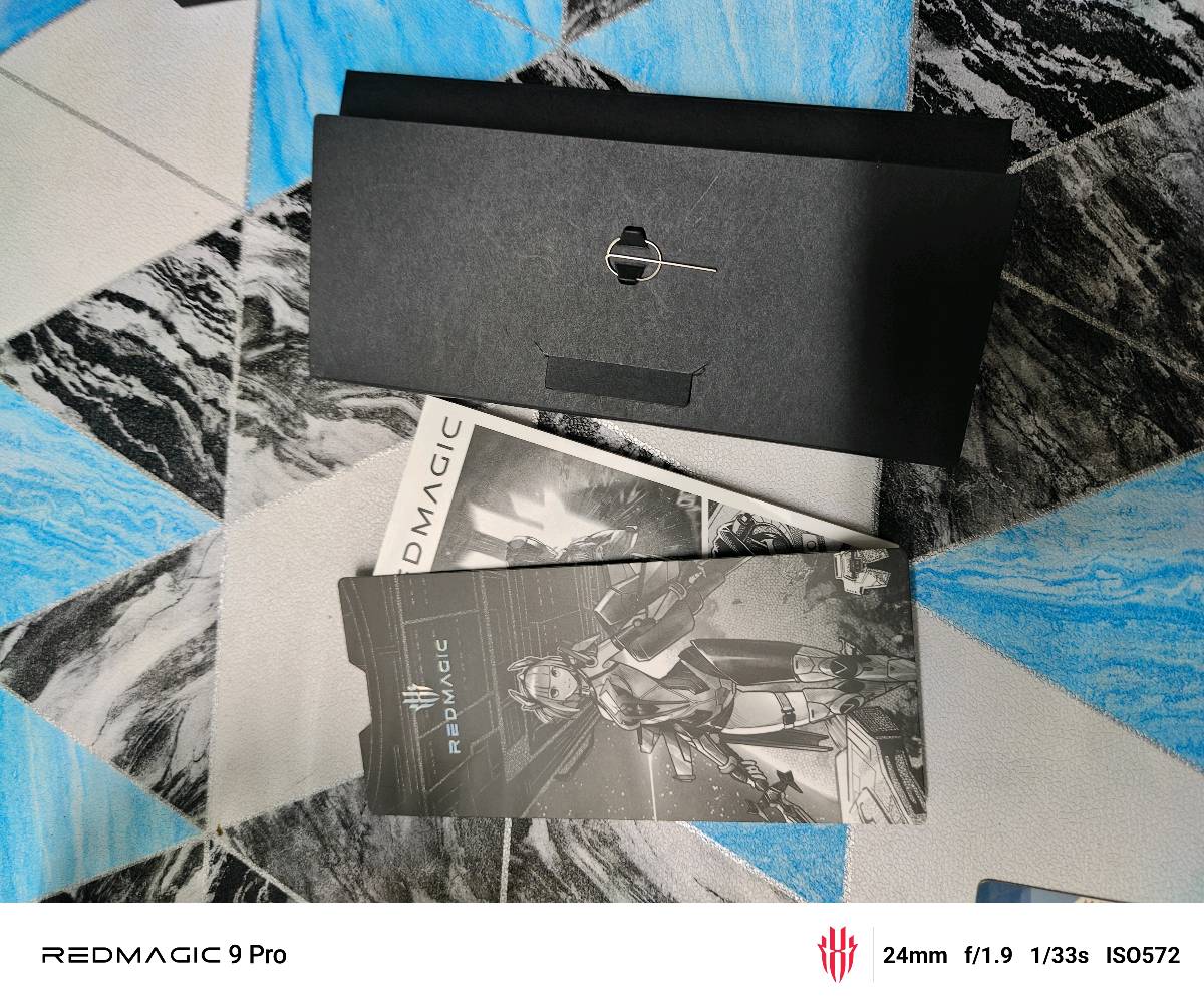 ريد ماجيك 9 برو ، استخدام 180 ساعة ، ذاكرة 512 و 12+16 عشوائية وكل المواصفات موجودة بالصور ، الشاحنه وكارتونة الجهاز موجودات , مكاني (بغداد الرصافة الثانيه البلديات)