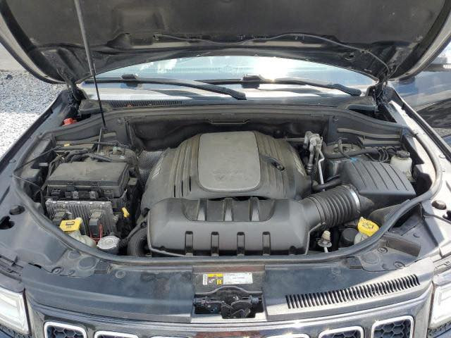 جيب كراند شيروكي فول مواصفات ارتي 15 اصلهه مسجلهه 22 سياره فول 8 سلندر كشنات جلد بيجي تبريد وتدفئه دبلات هايدروكيه بنوراما دفع رباعي سياره حلوه وجاهزه مابيهه نقص رايدهه 160 $ ورقة 
 للتواصل *********** رقم بصره جاهزه للتحويل مكاني البصره
