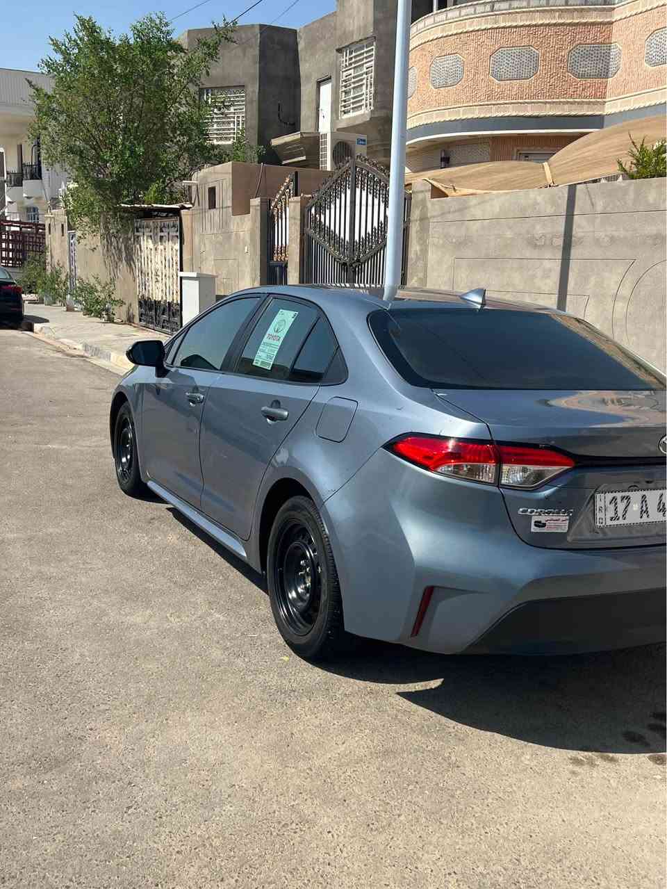 السلام عليكم كورلا 2024 LE وارد امريكي يانزين  محرك كير كفاله السياره جاهزه ما بيه كل نقص حادث امريكا جاملغ وبنيد موضح بالصور باقي سياره كفاله مواصفات /شاشه كبيره/كار بلي/ حساسات امامي خلفي /كاميرا دواره/سايد بريك بصمه/ رادار امامي/ توقف ذاتي /تحديد مسار/ مانع اصطدام/ فول تحكمات / انظمه قياده وبعد المواصفات المعروفه بالكورلا السيارة شهداء باقي الها. 9 اشهر اقل وتصير حره والك شرط تحويل والوكاله وعندي وكاله عامه بيها مكانها البصره السعر 130 وبيها مجال لطيبين *********** الزبير, البصرة
