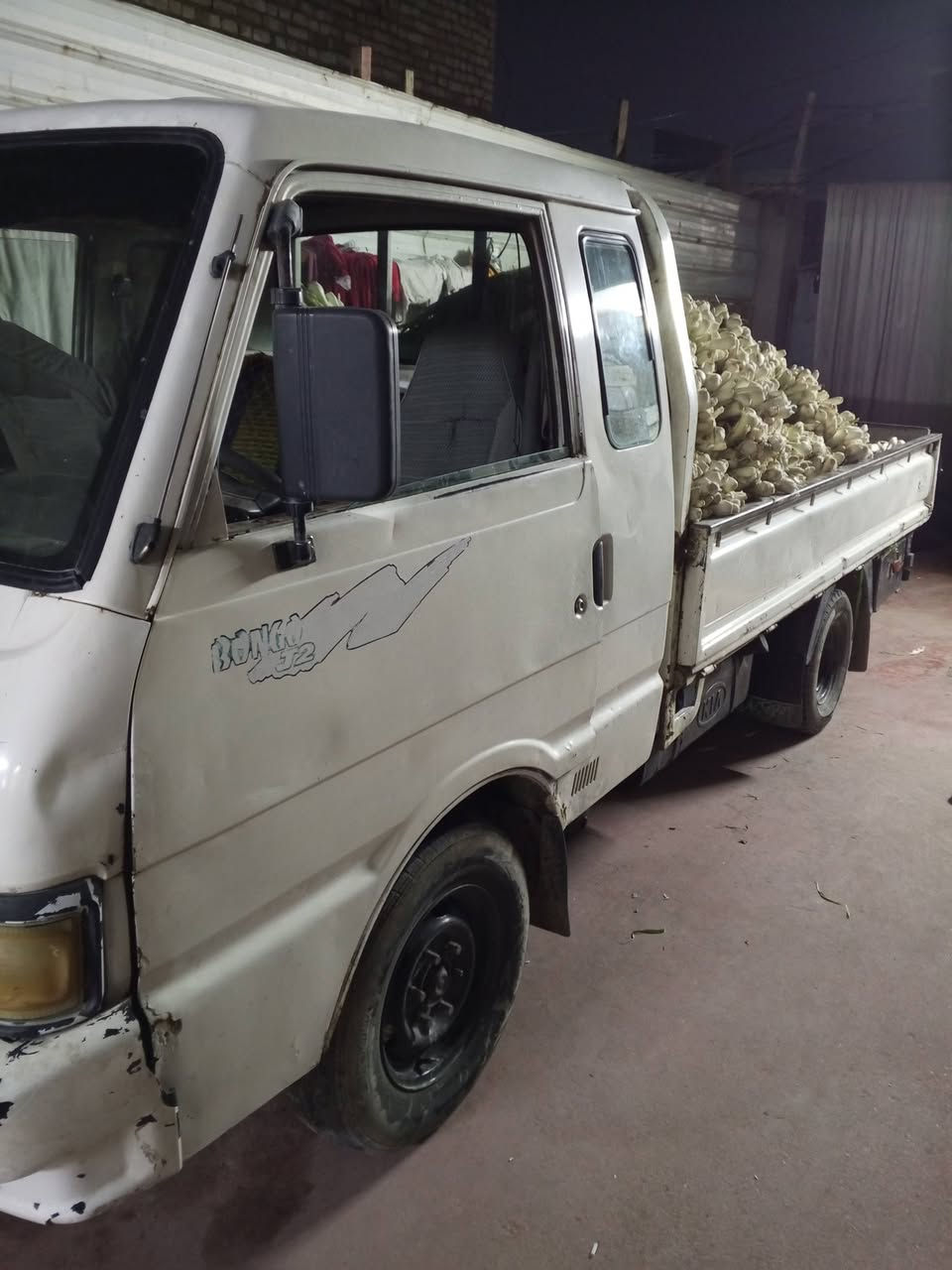 يالله سلام عليكم سياره بنكو موديل 95كير مكينه شاصي خير من الله سياره بسمي رقم بغداد الماني يحتاجلهه ترتيبات مطلوبه غرامات للمرور 850 الف ينكصن من سعرهه مكاني جسر ديالى القديم السعر 50بيه مجال بصيط ***********
